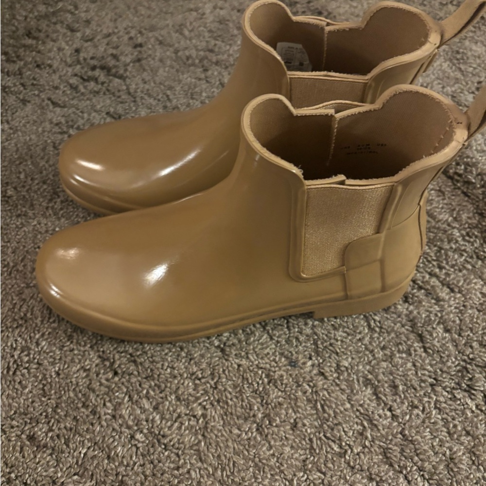 Hunter Chelsea Rain Boots